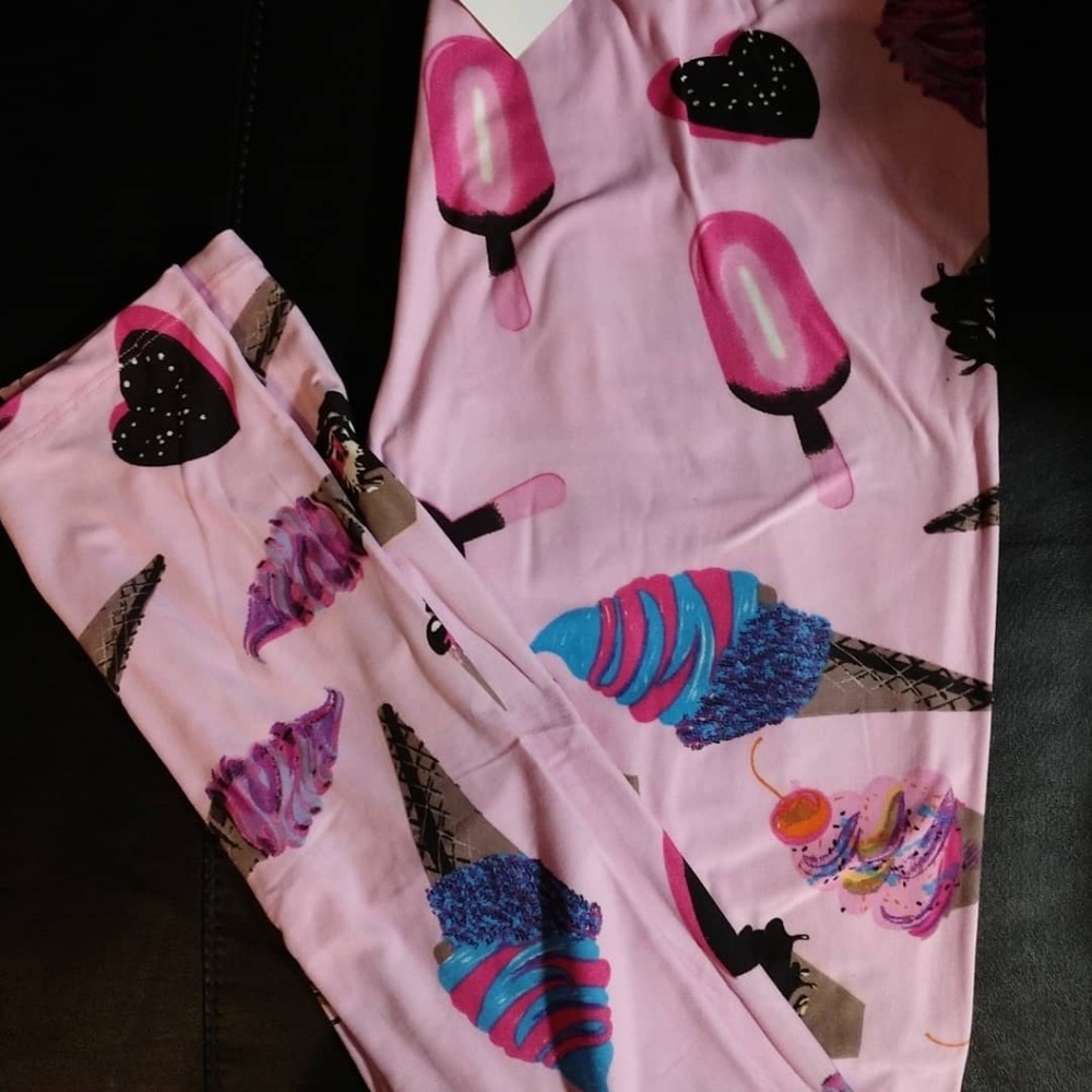 Ice Cream  Cone Leggings NWT